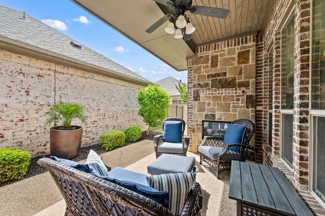 724 E Hill Street, Keller, TX 76248