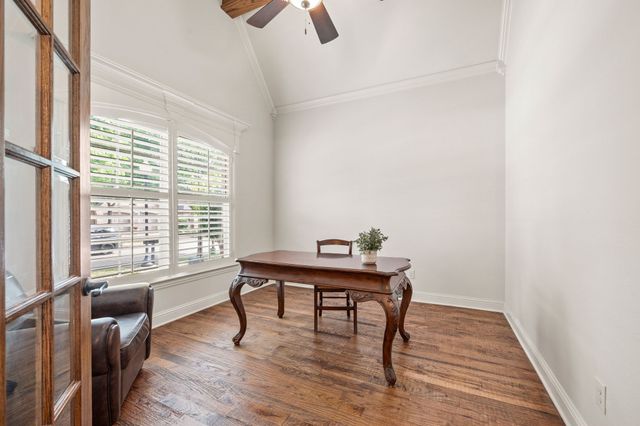 724 E Hill Street, Keller, TX 76248