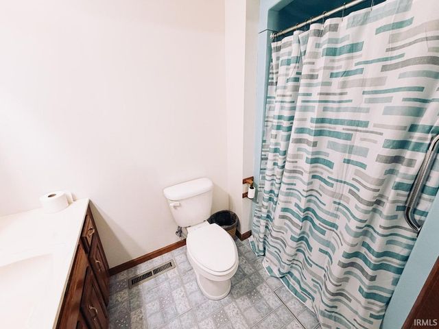 525 E Babcock Lane, Rensselaer, IN 47978