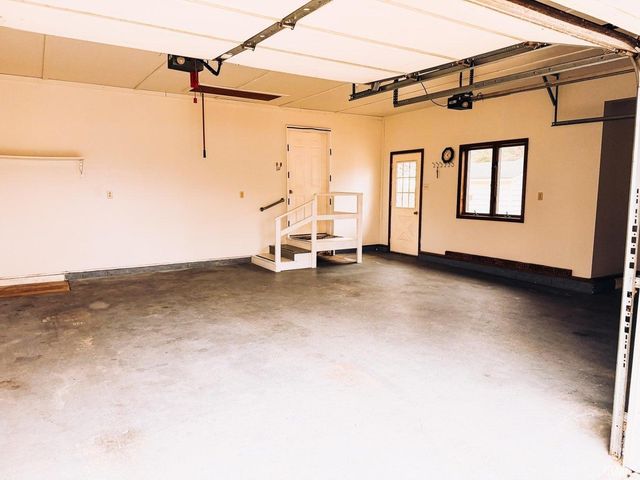 525 E Babcock Lane, Rensselaer, IN 47978