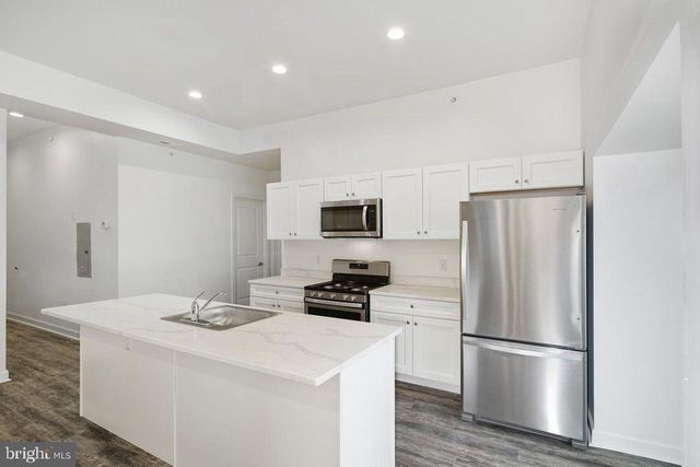 980 N MARSHALL ST, Philadelphia, PA 19123