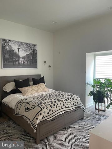 980 N MARSHALL ST, Philadelphia, PA 19123