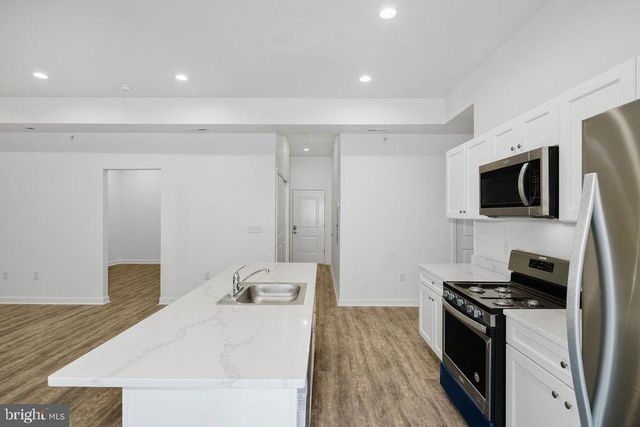 980 N MARSHALL ST, Philadelphia, PA 19123