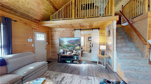 296 N Franklin Road, Mount Airy, NC 27030