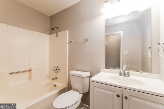 2852 Melanie Lane, Douglasville, GA 30135