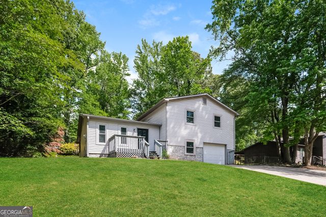 2852 Melanie Lane, Douglasville, GA 30135