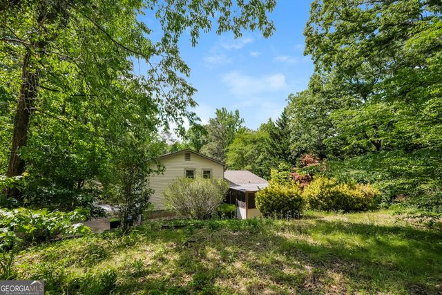 2852 Melanie Lane, Douglasville, GA 30135