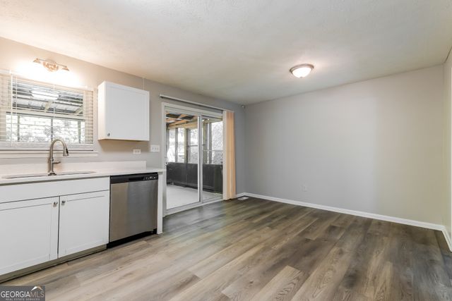 2852 Melanie Lane, Douglasville, GA 30135