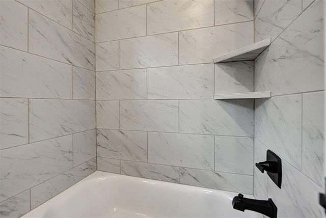 3332 Slate River Drive, Yukon, OK 73099