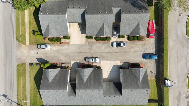 4803 Edge Valley Ln, Louisville, KY 40258