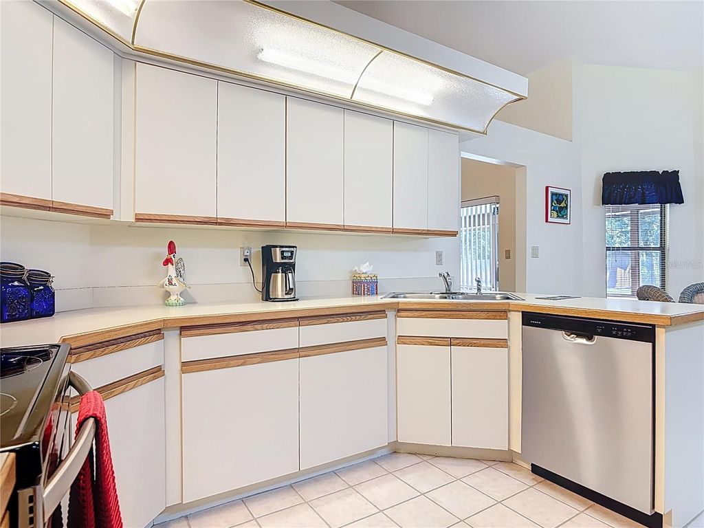 Image 12 of property listing at 1355 CAMERON AVENUE, Sanford, FL 32771