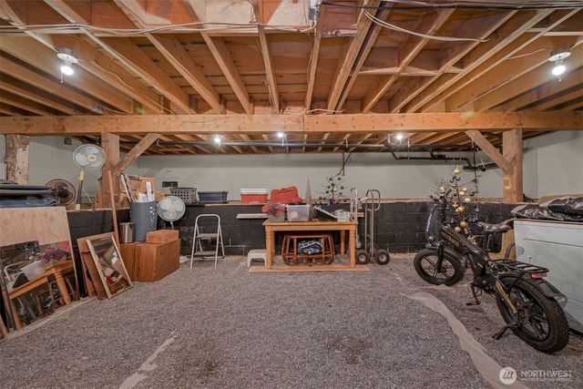 371 Lakeside Drive, Sedro Woolley, WA 98284