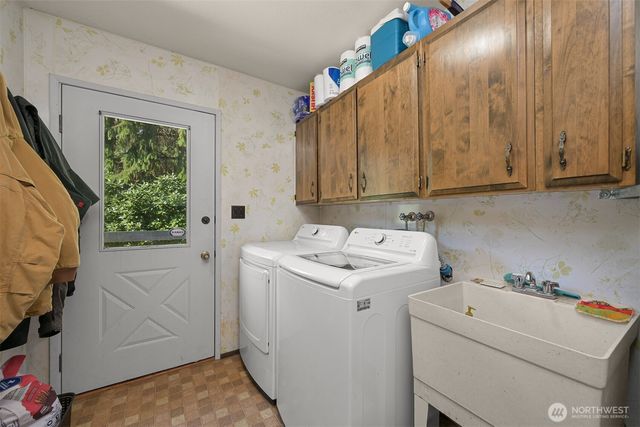 371 Lakeside Drive, Sedro Woolley, WA 98284
