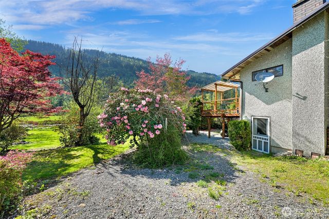 371 Lakeside Drive, Sedro Woolley, WA 98284
