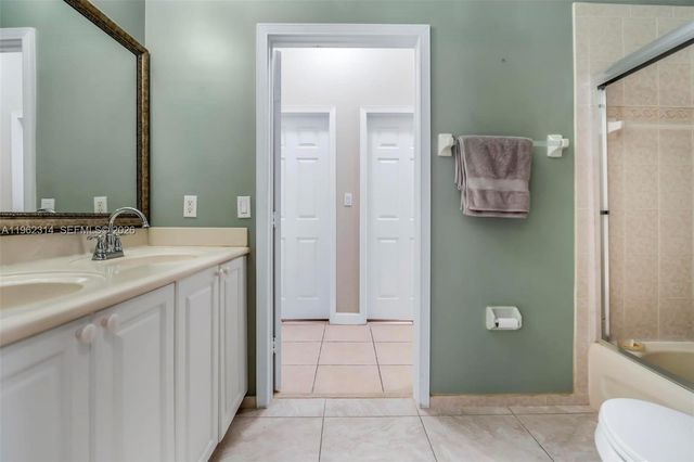 13124 SW 54th Ct, Miramar, FL 33027