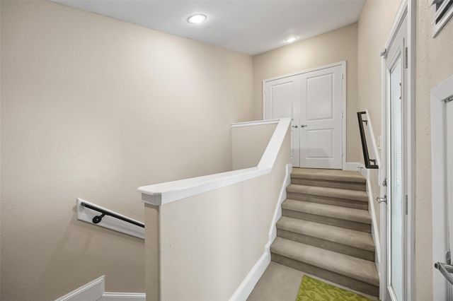 2320 Emancipation Avenue, Houston, TX 77004