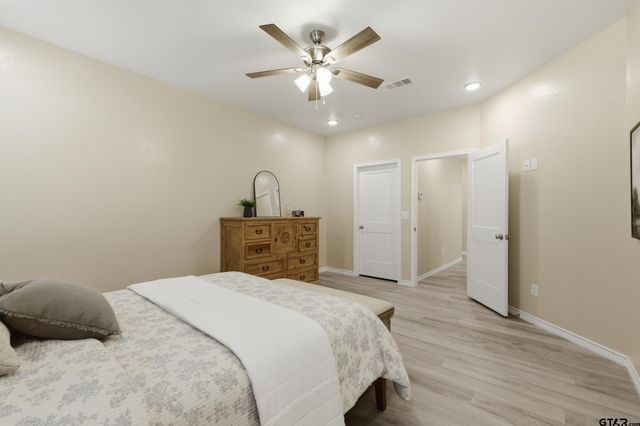 733 King Arthur Ct, Scroggins, TX 75480