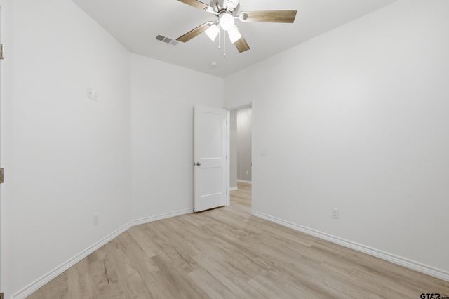 733 King Arthur Ct, Scroggins, TX 75480