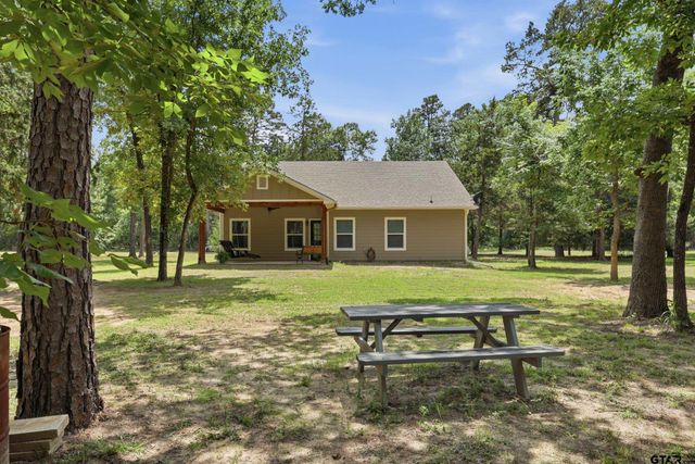 733 King Arthur Ct, Scroggins, TX 75480