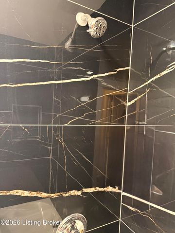 2530 W Kentucky St, Louisville, KY 40210