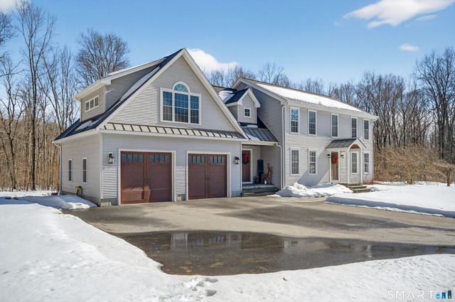 86 Hi Lea Farm Road, Colchester, CT 06415