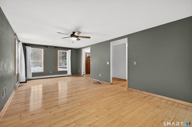 86 Hi Lea Farm Road, Colchester, CT 06415