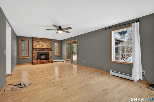 86 Hi Lea Farm Road, Colchester, CT 06415