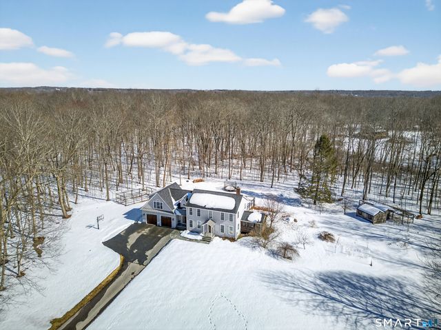 86 Hi Lea Farm Road, Colchester, CT 06415