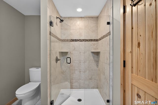 86 Hi Lea Farm Road, Colchester, CT 06415