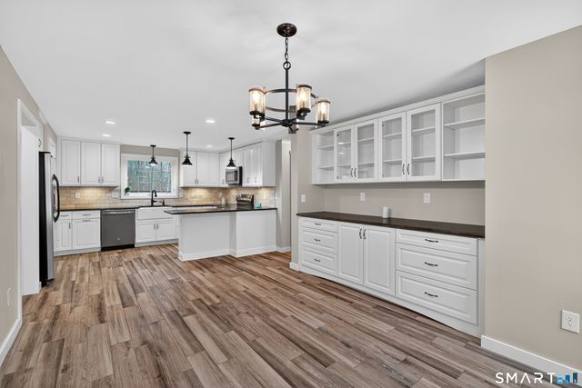 86 Hi Lea Farm Road, Colchester, CT 06415