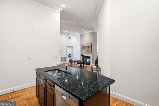 417 Clairemont Avenue 319, Decatur, GA 30030