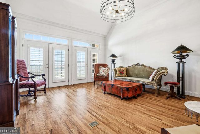 417 Clairemont Avenue 319, Decatur, GA 30030