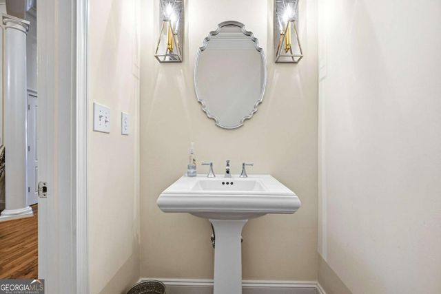 417 Clairemont Avenue 319, Decatur, GA 30030