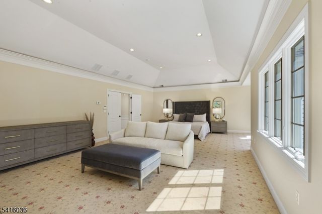 6 Thistle Ln, Warren Twp., NJ 07059