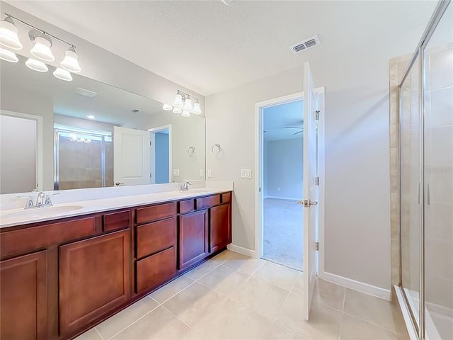 5729 WOODEN PINE DRIVE, Orlando, FL 32829