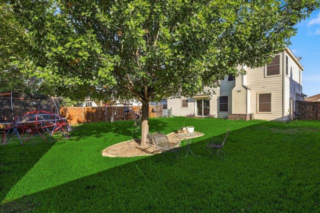 1424 Autumncrest Drive, Arlington, TX 76002