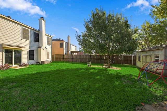 1424 Autumncrest Drive, Arlington, TX 76002