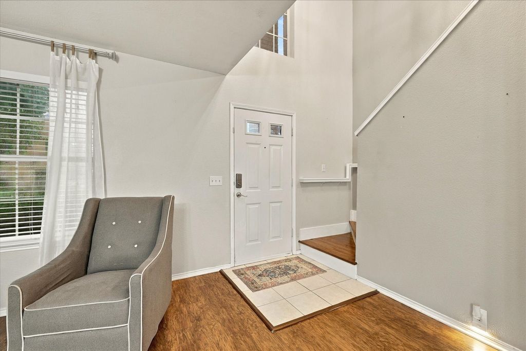 1424 Autumncrest Drive, Arlington, TX 76002 — photo 4
