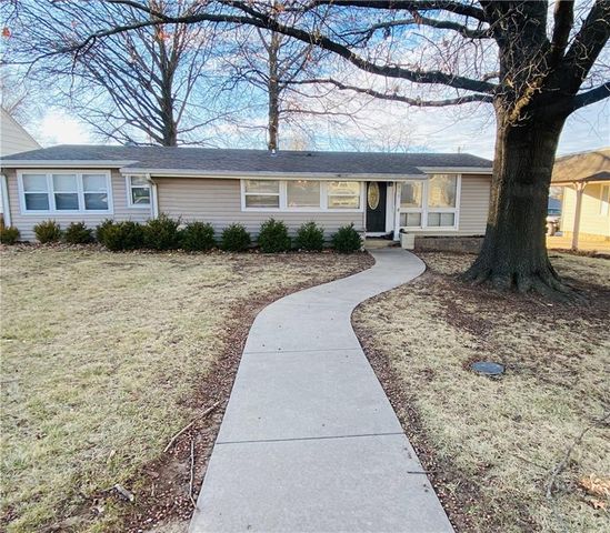 110 S Main Street, Concordia, MO 64020