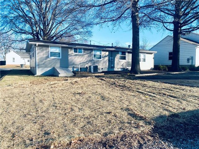 110 S Main Street, Concordia, MO 64020