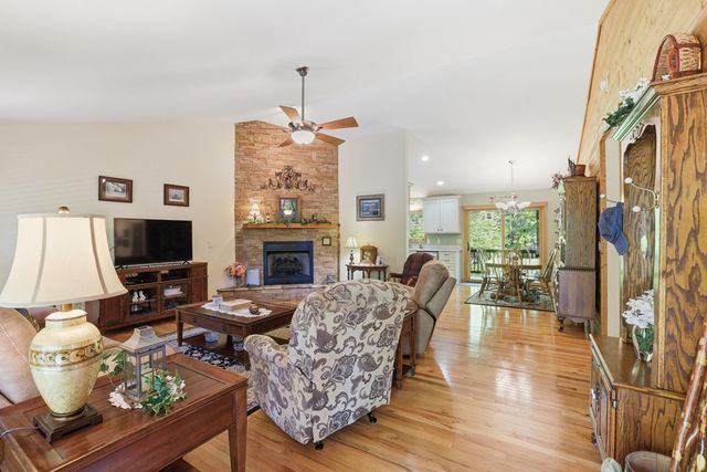 82 Rileigh Ridge Road, Blairsville, GA 30512