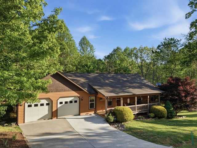 82 Rileigh Ridge Road, Blairsville, GA 30512