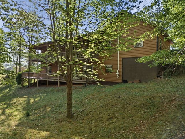 82 Rileigh Ridge Road, Blairsville, GA 30512