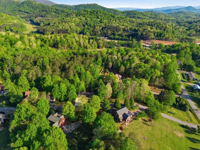 82 Rileigh Ridge Road, Blairsville, GA 30512