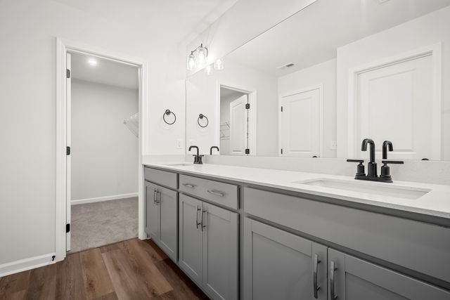 2130 Cheltenham Place, Columbia, TN 38401