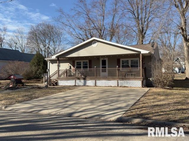 950 N 6TH Avenue, Canton, IL 61520