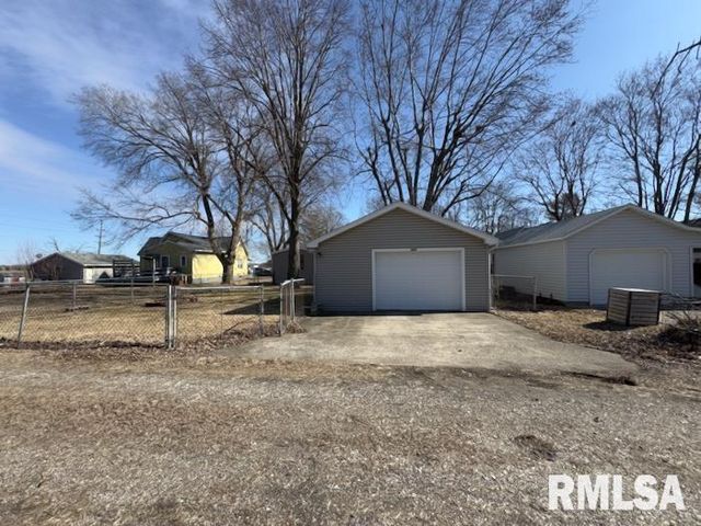 950 N 6TH Avenue, Canton, IL 61520