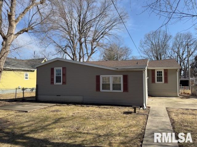 950 N 6TH Avenue, Canton, IL 61520