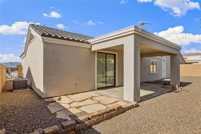 5686 S Couples Lane, Fort Mohave, AZ 86426
