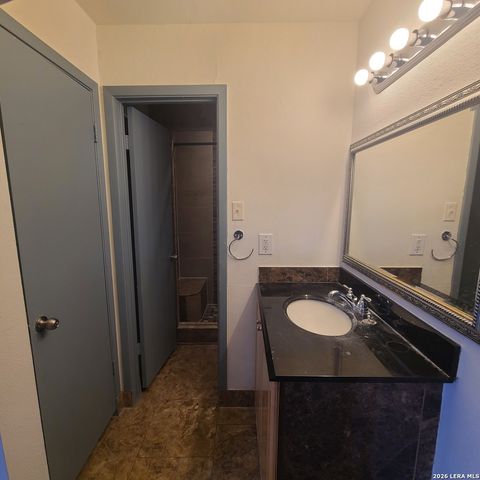 12020 Maplerock, San Antonio, TX 78230